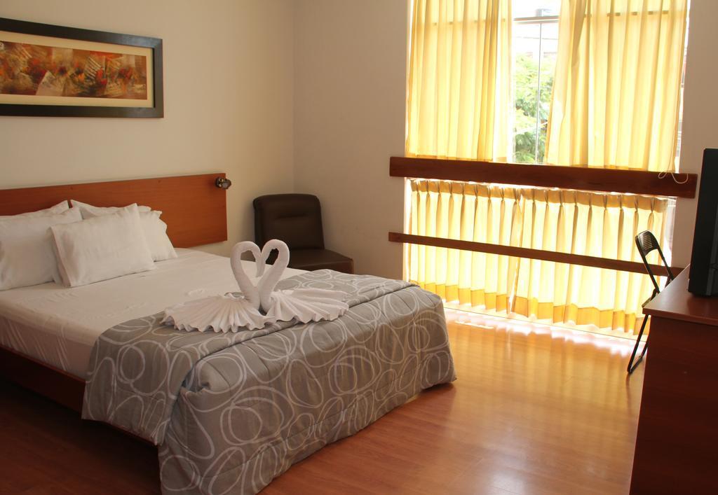 My Rouse Hotel Chiclayo Exterior foto